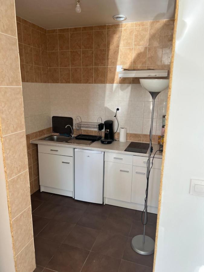 Apartment Tout Equipe Proche De La Gare De